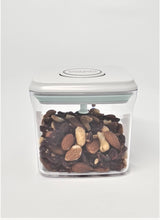 Load image into Gallery viewer, Push Top Airtight Container - 500 mls