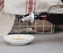 Load image into Gallery viewer, Oil and Vinegar Glass Bottles with Spout (250ml or 500ml)